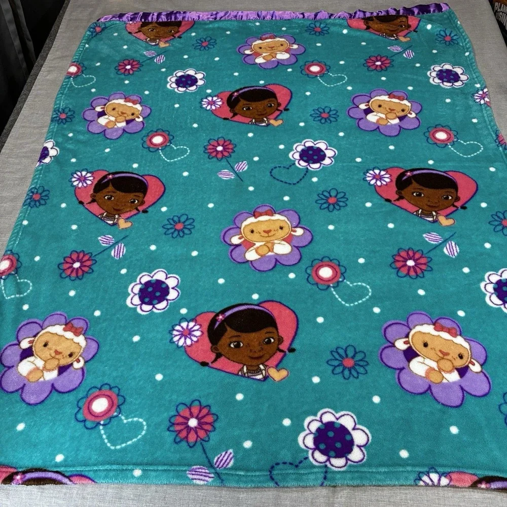 Disney Doc McStuffins Green Fleece Throw Blanket Lambie Satin Trim 40